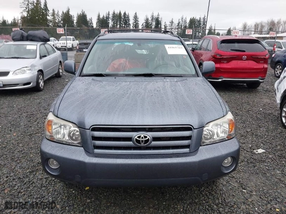 2007 Toyota Highlander w/3rd Row with VIN JTEEP21A670193071, listed as a IAAI auction lot 41861569 with 122,843 mi miles. Bid and sale history available at carsss.com. Image 13.