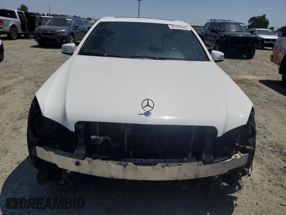 2013 Mercedes-Benz E 350 Luxury with VIN WDDHF5KB1DA664178, listed as a Copart auction lot 59930545 with 210,259 mi miles and Salvage title. Bid and sale history available at DreamBid. Image 5.