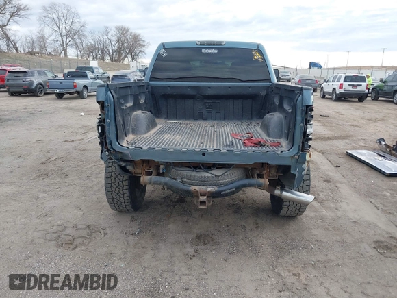 2011 Chevrolet Silverado 1500 LT with VIN 3GCPKSE31BG168056, listed as a IAAI auction lot 41877462 with 148,638 mi miles and . Bid and sale history available at DreamBid. Image 17.