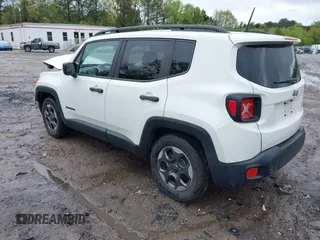 2017 Jeep Renegade Sport с VIN ZACCJAAB2HPF24644, выставлен на аукционе IAAI как лот 41972974 с пробегом 103 732 миль миль и . История ставок и продаж доступна на DreamBid. Изображение 3.