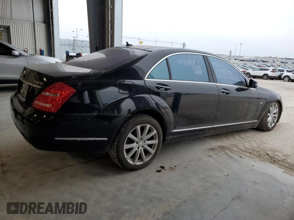 2012 Mercedes-Benz S with VIN WDDNG8DB0CA424990, listed as a Copart auction lot 51291815 with 194,243 mi miles and Clean Title. Bid and sale history available at DreamBid. Image 3.