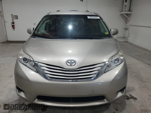2015 Toyota Sienna LE AAS with VIN 5TDKK3DCXFS636844, listed as a Copart auction lot 49820455 with 12,964 mi miles and Salvage Title. Bid and sale history available at carsss.com. Image 5.