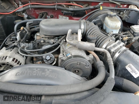 2001 Chevrolet Blazer LT with VIN 1GNCS13W11K260613, listed as a Copart auction lot 42402085 with 205,229 mi miles and Salvage title. Bid and sale history available at DreamBid. Image 12.