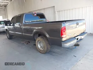 2003 Ford F-250 XL с VIN 1FTNW20P03ED89114, выставлен на аукционе IAAI как лот 42528956 с пробегом 442 725 миль миль и . История ставок и продаж доступна на DreamBid. Изображение 3.