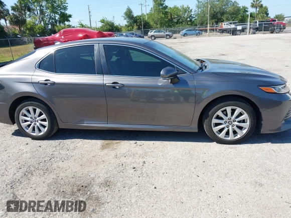 2019 Toyota Camry LE with VIN 4T1B11HK4KU286959, listed as a IAAI auction lot 42063344 with 92,481 mi miles and . Bid and sale history available at DreamBid. Image 13.
