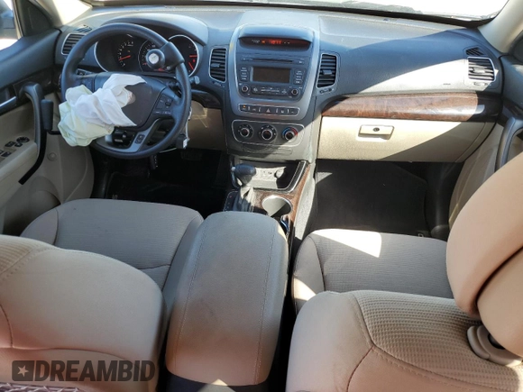 2015 Kia Sorento LX with VIN 5XYKT3A66FG561780, listed as a Copart auction lot 47789405 with 46,635 mi miles and Salvage Title. Bid and sale history available at DreamBid. Image 8.