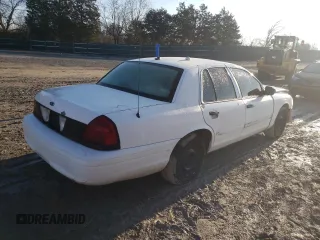 2005 Ford Police Interceptor z VIN 2FAFP71W25X163359, wystawiony jako Copart lot #70865382 z przebiegiem 140 096 mil mil oraz Szkoda całkowita • Salvage title. Historia ofert i sprzedaży dostępna na DreamBid. Obrazek 3.