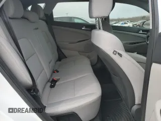 2019 Hyundai Tucson SE with VIN KM8J23A49KU018196, listed as a Copart auction lot 46933035 with 71,121 mi miles and Salvage Title. Bid and sale history available at carsss.com. Image 10.