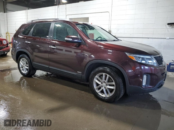 2015 Kia Sorento LX with VIN 5XYKTDA66FG616587, listed as a Copart auction lot 50410775 with 181,900 mi miles and Clean Title. Bid and sale history available at DreamBid. Image 4.