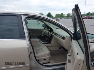 2006 Ford Five Hundred SEL with VIN 1FAFP24146G154107, listed as a IAAI auction lot 42547241 with 185,321 mi miles and . Bid and sale history available at DreamBid. Image 5.