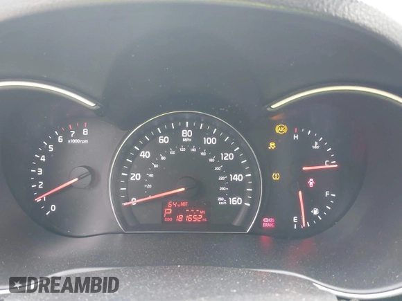 2015 Kia Sorento LX with VIN 5XYKTDA63FG570085, listed as a IAAI auction lot 42031786 with 181,652 mi miles and . Bid and sale history available at DreamBid. Image 7.