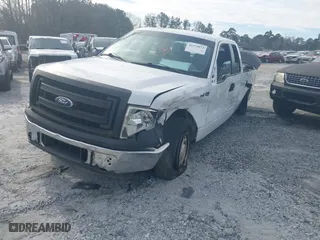 2014 Ford F-150 XL with VIN 1FTEX1CM5EKG08503, listed as a IAAI auction lot 41370072 with 286,117 mi miles. Bid and sale history available at carsss.com. Image 20.