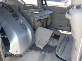 2006 Honda Odyssey EX-L z VIN 5FNRL38786B105476, wystawiony jako IAAI lot #42141512 z przebiegiem Nie podano mil oraz . Historia ofert i sprzedaży dostępna na DreamBid. Obrazek 8.