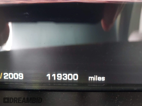 2012 Land Rover Range Rover HSE Lux with VIN SALMF1D40CA391029, listed as a IAAI auction lot 42430910 with 119,300 mi miles and . Bid and sale history available at DreamBid. Image 13.