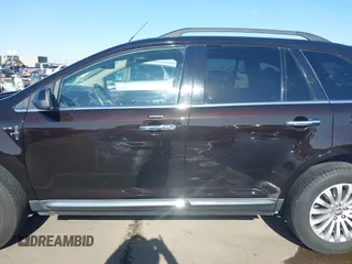 2013 Lincoln MKX with VIN 2LMDJ6JK9DBL15563, listed as a IAAI auction lot 42067838 with 38,411 mi miles. Bid and sale history available at carsss.com. Image 15.