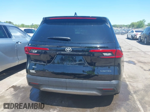2024 Toyota Highlander XLE z VIN 5TDAAAB51RS058547, wystawiony jako IAAI lot #41967637 z przebiegiem 13 191 mil mil oraz . Historia ofert i sprzedaży dostępna na DreamBid. Obrazek 16.