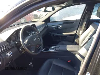 2010 Mercedes-Benz E 350 Luxury with VIN WDDHF5GB1AA223140, listed as a IAAI auction lot 42073965 with 81,656 mi miles and . Bid and sale history available at carsss.com. Image 5.