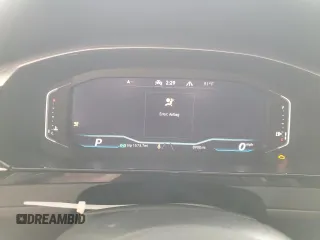 2021 Volkswagen Arteon SEL R-Line с VIN WVWHR7ANXME004450, выставлен на аукционе Copart как лот 62593443 с пробегом 8 900 миль миль и . История ставок и продаж доступна на DreamBid. Изображение 9.