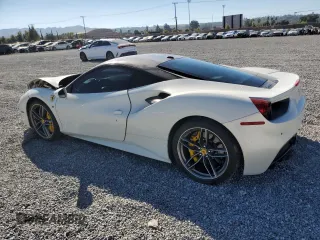 2018 Ferrari 488 z VIN ZFF79ALA5J0232045, wystawiony jako Copart lot #69417283 z przebiegiem 26 053 mil mil oraz . Historia ofert i sprzedaży dostępna na DreamBid. Obrazek 2.