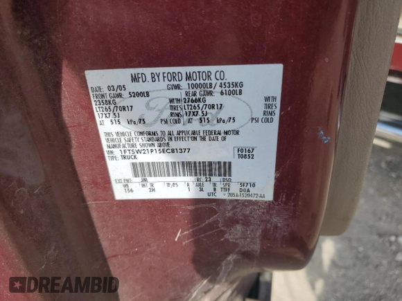 2005 Ford F-250 XL z VIN 1FTSW21P15EC81377, wystawiony jako Copart lot #59781105 z przebiegiem 216 858 mil mil oraz Szkoda całkowita • Salvage title. Historia ofert i sprzedaży dostępna na DreamBid. Obrazek 12.