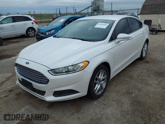 2013 Ford Fusion SE with VIN 3FA6P0HR8DR233533, listed as a IAAI auction lot 41903181 with 166,240 mi miles. Bid and sale history available at carsss.com. Image 2.