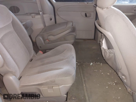 2006 Chrysler Town & Country LX with VIN 2A4GP44R86R794961, listed as a IAAI auction lot 41615727 with 140,733 mi miles and . Bid and sale history available at DreamBid. Image 8.