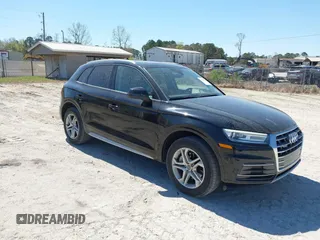2018 Audi Q5 Premium with VIN WA1ANAFYXJ2006994, listed as a IAAI auction lot 41888392 with 96,066 mi miles. Bid and sale history available at carsss.com. Image 1.