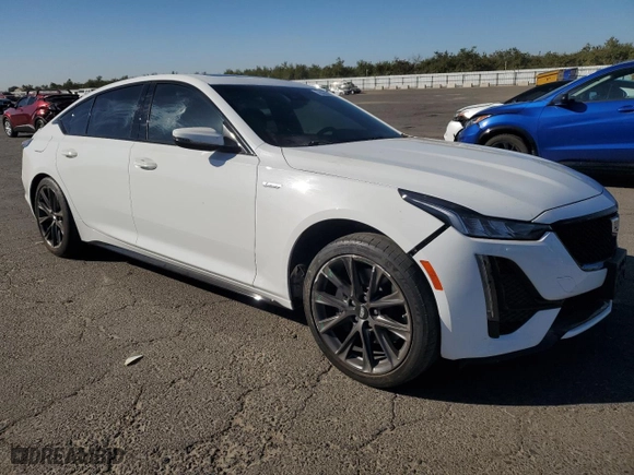 2020 Cadillac CT5 V-Series with VIN 1G6DR5RW1L0153683, listed as a Copart auction lot 76329804 with 16,633 mi miles and Salvage Title. Bid and sale history available at carsss.com. Image 4.