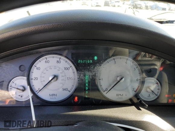 2005 Chrysler 300 with VIN 2C3JA43R55H664546, listed as a Copart auction lot 42572745 with 262,569 mi miles and Salvage Title. Bid and sale history available at carsss.com. Image 9.