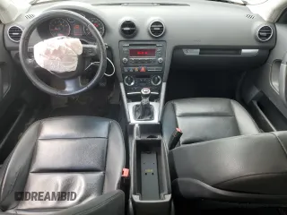 2008 Audi A3 z VIN WAUNF78P48A023749, wystawiony jako Copart lot #57071525 z przebiegiem 181 116 mil mil oraz Szkoda całkowita • Salvage title. Historia ofert i sprzedaży dostępna na DreamBid. Obrazek 8.