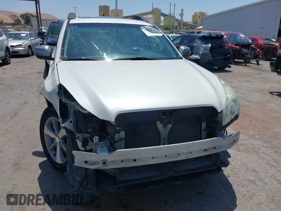 2014 Subaru Outback Limited with VIN 4S4BRDPC3E2279215, listed as a IAAI auction lot 42422247 with 118,678 mi miles and . Bid and sale history available at DreamBid. Image 13.