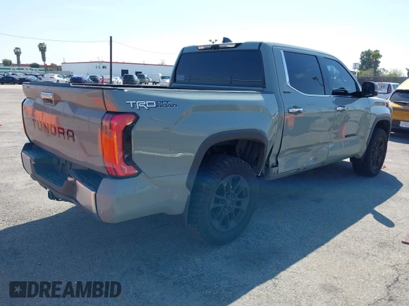 2022 Toyota Tundra Limited with VIN 5TFJA5AB6NX012246, listed as a IAAI auction lot 41868289 with 32,298 mi miles and . Bid and sale history available at DreamBid. Image 4.