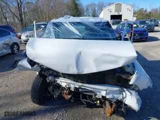 2003 Chevrolet S-10 LS with VIN 1GCCS19X638195489, listed as a IAAI auction lot 41893406 with 67,997 mi miles. Bid and sale history available at carsss.com. Image 11.