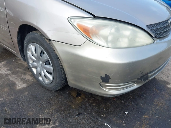 2006 Toyota Camry STD with VIN 4T1BE32K16U680241, listed as a IAAI auction lot 42002721 with 188,867 mi miles. Bid and sale history available at carsss.com. Image 18.