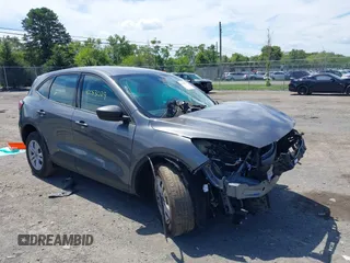 2022 Ford Escape S с VIN 1FMCU9F61NUB52835, выставлен на аукционе IAAI как лот 40083029 с пробегом Не указан миль и . История ставок и продаж доступна на DreamBid. Изображение 1.