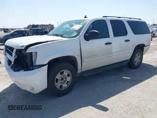 2009 Chevrolet Suburban LS z VIN 1GNFC16J29J109498, wystawiony jako IAAI lot #41768705 z przebiegiem 201 330 mil mil oraz . Historia ofert i sprzedaży dostępna na DreamBid. Obrazek 2.