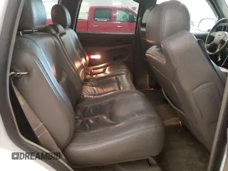 2003 GMC Yukon Denali z VIN 1GKEK63U23J136487, wystawiony jako Copart lot #57974035 z przebiegiem 280 637 mil mil oraz Tytuł czysty. Historia ofert i sprzedaży dostępna na DreamBid. Obrazek 11.