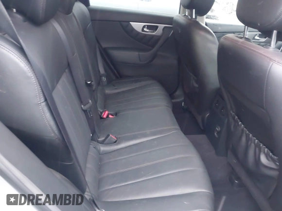 2016 Infiniti QX70 with VIN JN8CS1MU1GM671887, listed as a IAAI auction lot 41741481 with 88,547 mi miles and . Bid and sale history available at DreamBid. Image 8.