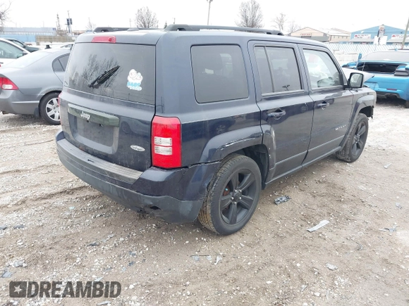 2014 Jeep Patriot Latitude with VIN 1C4NJPFA4ED681811, listed as a IAAI auction lot 41069070 with 143,467 mi miles and . Bid and sale history available at carsss.com. Image 4.