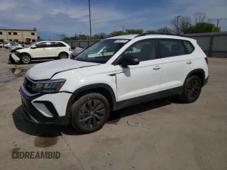 2024 Volkswagen Taos S z VIN 3VV5X7B2XRM132543, wystawiony jako Copart lot #50581125 z przebiegiem 2 612 mil mil oraz Szkoda całkowita • Salvage title. Historia ofert i sprzedaży dostępna na DreamBid. Obrazek 1.