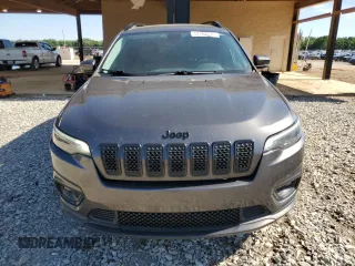 2020 Jeep Cherokee Altitude with VIN 1C4PJLLB1LD573710, listed as a Copart auction lot 57703275 with 124,016 mi miles and Salvage title. Bid and sale history available at DreamBid. Image 5.