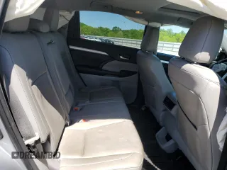 2016 Toyota Highlander XLE z VIN 5TDJKRFH1GS304526, wystawiony jako Copart lot #53499635 z przebiegiem 158 190 mil mil oraz Szkoda całkowita • Salvage title. Historia ofert i sprzedaży dostępna na DreamBid. Obrazek 12.