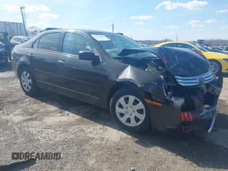 2006 Ford Fusion S with VIN 3FAFP06Z76R206846, listed as a IAAI auction lot 41882634 with 200,612 mi miles. Bid and sale history available at carsss.com. Image 1.