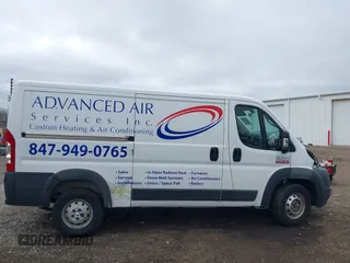 2018 Ram ProMaster Cargo with VIN 3C6TRVAG1JE105819, listed as a IAAI auction lot 41920111 with 185,025 mi miles and . Bid and sale history available at DreamBid. Image 13.