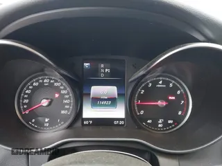 2016 Mercedes-Benz C 300 with VIN 55SWF4JB1GU163119, listed as a IAAI auction lot 42279667 with 114,923 mi miles and . Bid and sale history available at DreamBid. Image 7.