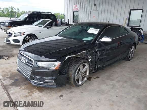 2013 Audi S5 Premium Plus z VIN WAUCGAFR7DA031148, wystawiony jako IAAI lot #42112636 z przebiegiem 89 036 mil mil oraz . Historia ofert i sprzedaży dostępna na DreamBid. Obrazek 2.