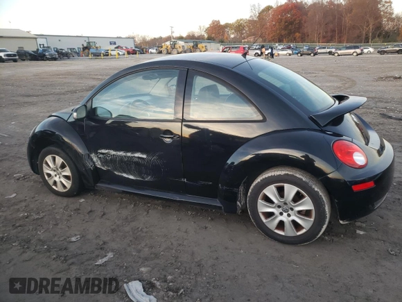 2009 Volkswagen New Beetle Coupe S with VIN 3VWPW31C69M511498, listed as a Copart auction lot 82576534 with 200,530 mi miles and Salvage Title. Bid and sale history available at carsss.com. Image 2.