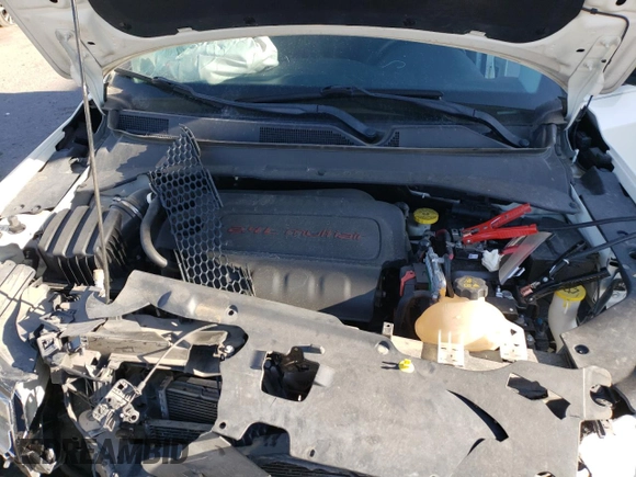 2019 Jeep Compass Sport z VIN 3C4NJCAB0KT726483, wystawiony jako Copart lot #49352905 z przebiegiem 116 915 mil mil oraz Szkoda całkowita • Salvage title. Historia ofert i sprzedaży dostępna na DreamBid. Obrazek 14.