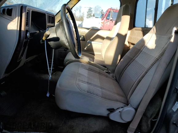 1989 Ford Ranger with VIN 1FTCR10T3KUB89063, listed as a Copart auction lot 87583765 with 33,033 mi miles and Clean Title. Bid and sale history available at DreamBid. Image 7.