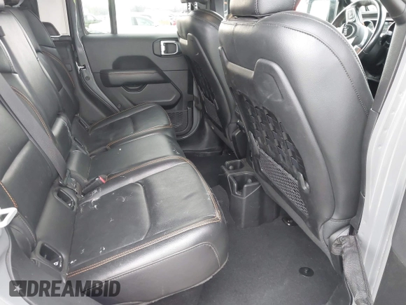 2022 Jeep Gladiator Mojave z VIN 1C6JJTEG8NL130971, wystawiony jako IAAI lot #41163074 z przebiegiem 47 142 mil mil oraz . Historia ofert i sprzedaży dostępna na DreamBid. Obrazek 8.